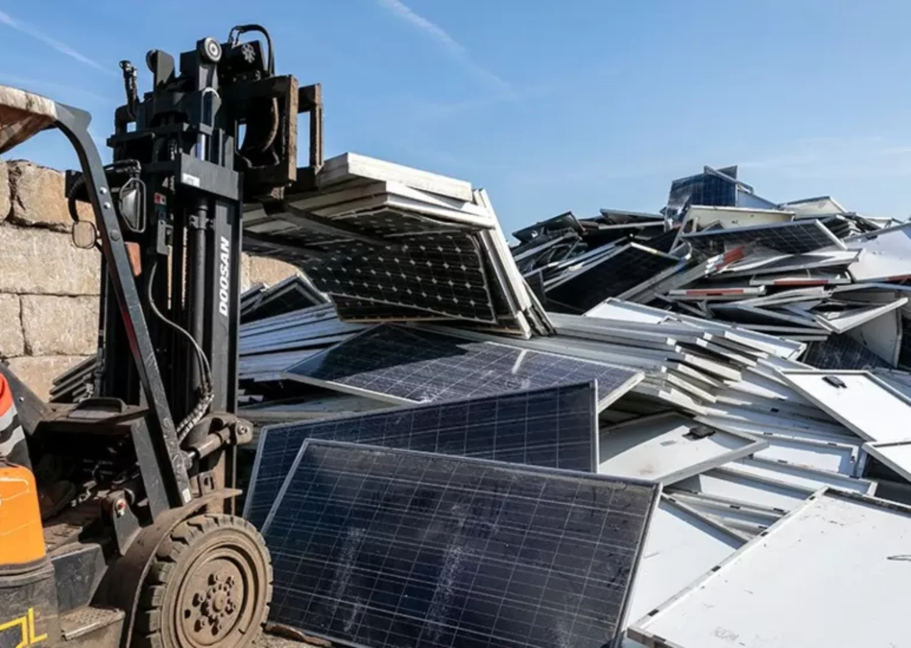 Solar panels, an eco-disaster wainting to happen ?